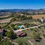 Le Logge 12, Emma * Todi