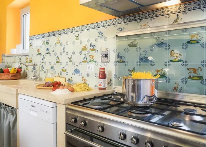 Le Logge 12, Emma * Todi