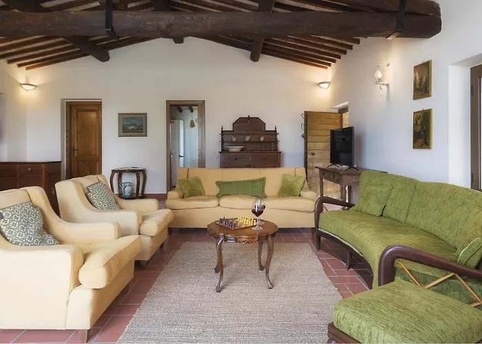 Le Logge 12, Emma Villa *