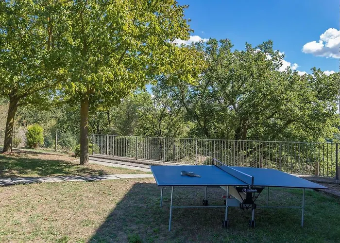 Le Logge 12, Emma Villa *