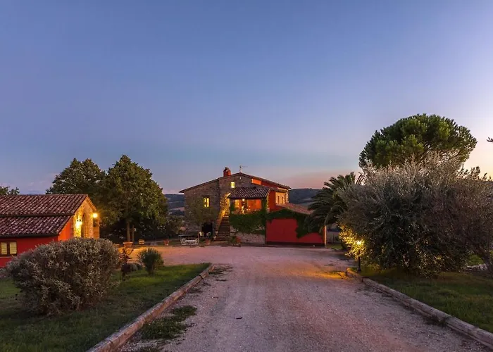 Le Logge 12, Emma * Todi